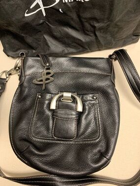 B Markowsky Black Pebbled Leather crossbody purse w dustbag